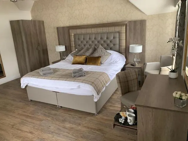 The Stair Arms Hotel Pathhead