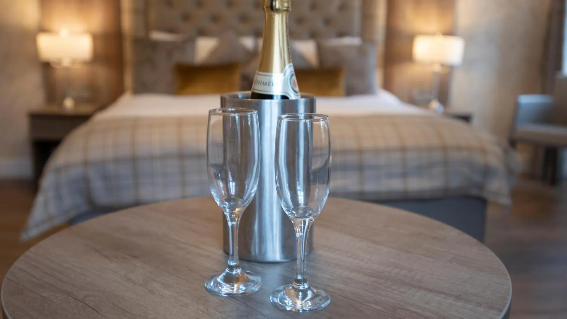 The Stair Arms Hotel Pathhead